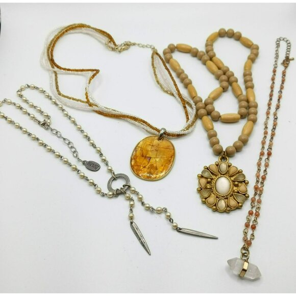 Lot of Earth Tones Boho Necklaces Beaded Pendants Crystal Wood Julio Unmarked - Picture 3 of 11